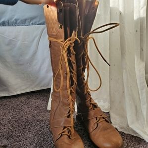 Lace up riding boots